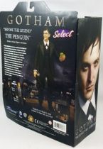 gotham___oswald_cobblepot_the_penguin___action_figure_diamond_select__3_