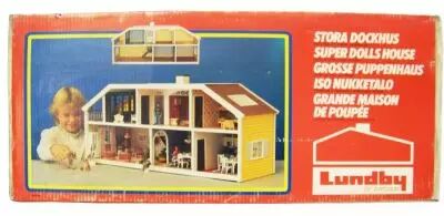 Grande Maison de Poup�es (90cm) Ref.6040 - LUNDBY of SWEDEN 1985 (neuve en boite) 01