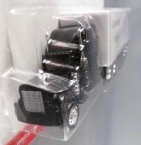 Grell Giveaway Ho 1:87 Peterbilt 378 Black Medical Truck Blend a Med Mint on Card