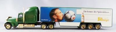Grell Ho 1:87 Freightliner FLD 120 Green Truck & Bitburger J�rg Wontorra Beer Road Trailer