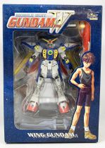 Gundam Wing - 4.5\'\' Mobile Suit Action Figure - Wing Gundam (Beez Entertainment) 