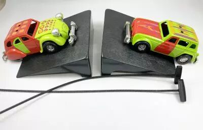 Gyro Jets Stunt Cars - Meccano - Citro�n 2CV & Renault 4L (loose without box)