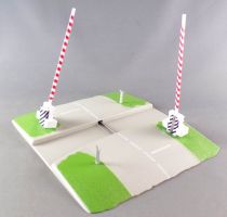 Hachette Ho Hand Operating Level Crossingone Line with Straight Steel Track