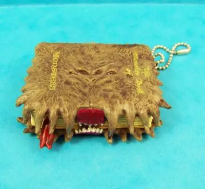 Harry Potter - Takara Tomy Arts - Le Monstrueux livre des Monstres (Porte-cl�s)