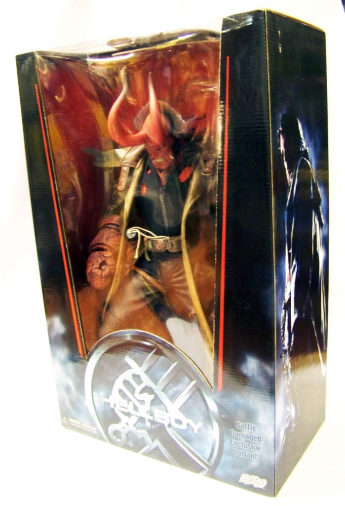 Hellboy - Mezco - 18-inch Hellboy Hellboy - Mezco - 18-inch Hellboy