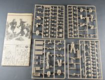 Heller - 81141 Red Devils Arnhem 1944 1:35 Mint in Box