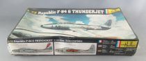 Heller - N°278 Republic F-84 G Thunderjet 2 Décorations 1:72 MISB