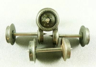 Ho 4 Essieux M�tal Bruni Diam�tre 10,4mm Longueur 24,4mm CC 1 Roue Isol�e