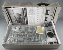 Hobby Boss 82422 - LAV-150 Commando AFV w/ Cockrill 90mm Gun 1:35 MIB