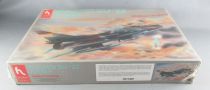 Hobby Craft HC1387 - Soviet Jet Fighter Suchoi SU-22 Fitter F 1:72 MISB