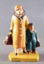 Hornby 0 Gauge French Plastic Figure 40mm Mother & Boy