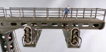 Hornby AcHo 6650 Ho Sncf Potence de Signalisation 2 Nacelles Câblées 3 Feux 2 Lampes sans Boite