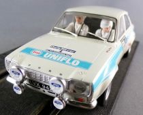 Hornby Scalextric C2643 - Ford Escort RS 1600 Mk 1 Uniflo N°4 Roger Clark Eclairage Neuve 1/32 Slot Car