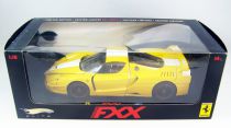 Hot Wheels Elite (Mattel) Ferrari FXX 1:18