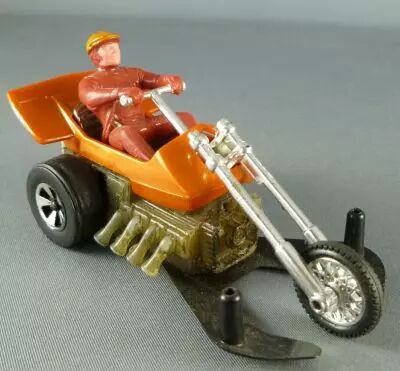 Hot Wheels Mattel Ann�es 70 Chopcycle Pilote Rouge