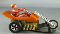 Hot Wheels Mattel Vintage 70\'s Chopcycle with Red Pilot