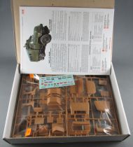 Icm 35517 - Soviet Army Vehicle Zil-131 KshM 1:35 Mint in Box