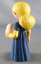 Il était une fois l\'Homme - Petite Pierrette avec du pain - Figurine PVC Delpi