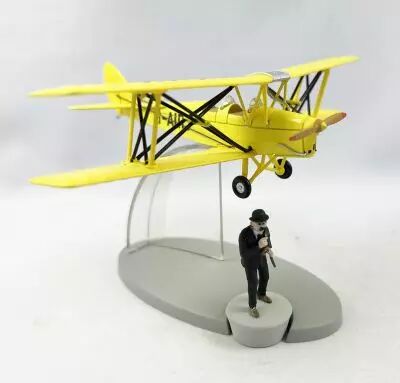 In Plane Tintin - Editions Hachette - 011 auto_awesome Essayez avec cette orthographe : Le Biplan jaune de l\'�le Noire  volume_u