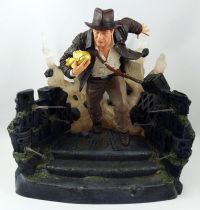 Indiana Jones - Diamond Gallery PVC Diorama - Temple Escape Indy 