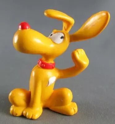 Inspector Gadget - Bandai PVC Figure - Brain lifting his ear