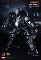 Iron Man - Iron Monger - 17.5\  figure Hot Toys Sideshow MMS 164
