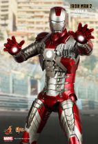 Iron Man 2 - Iron Man Mark V - Figurine 30cm Hot Toys Sideshow MMS 145