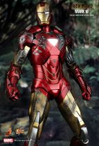 Iron Man 2 - Iron Man Mark VI - 12\  figure Hot Toys Sideshow MMS 132