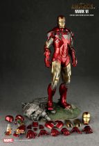 Iron Man 2 - Iron Man Mark VI - 12\  figure Hot Toys Sideshow MMS 132