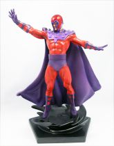 Iron Studios - Marvel Super Heroes Statue - Magneto (1:10 scale)