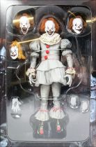 It The Movie (2017) - Pennywise the Clown \ Ultimate Well House\  - Neca