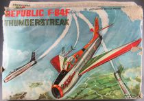 Italaerei - N°107 Avion Chasse Republic F-84F Thunderstreak 1/72 Neuf Boite Abimée