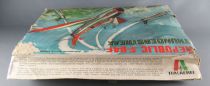 Italaerei - N°107 Republic F-84F Thunderstreak 1:72 Mint in Damaged Box