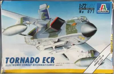Italeri - N�071 Avion Reconnaissance Tornado ECR 1/72 Neuf Boite