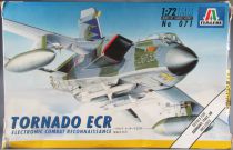 Italeri - N°071 Avion Reconnaissance Tornado ECR 1/72 Neuf Boite