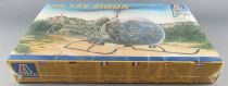 Italeri - N°085 US Army OH-13S Sioux Vietnam Helicopter 1:72 MISB