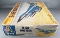 Italeri - N°142 Avion Bombardier USAF B-58 Hustler Convair General Dynamics 1/72 Neuf Boit