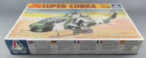 Italeri - N°160 Us Marines Bell AH-1W Super Cobra Attack Helicopter 1:72 MISB