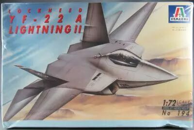 Italeri - N�194 Avion Combat Lockheed Boeing YF-22 A Lightning II 1 1/72 Neuf Boite Cellophan�e
