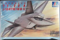 Italeri - N°194 Avion Combat Lockheed Boeing YF-22 A Lightning II 1 1/72 Neuf Boite Cellophanée