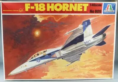 Italeri - N�809 Navy Fighter Plane F-18 Hornet 1:48 Mint in Box