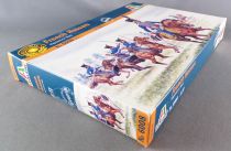 Italeri 6008 - Soldats 1/72 - Guerres Napoléoniènes - Cavalerie Hussards Français Neuf Boite