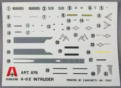 Italeri Dragon - N�876 Avion Chasse Grumman A-6 E Intruder 1/144 D�calcos