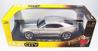Jada Toys Dub City 2006 Chevy Camaro Concept 1 18 scale Diecast Metal