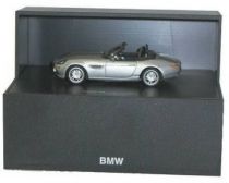 James Bond - BMW - The World Is Not Enough - BMW Z8 Scale 1:43 (Mint in Box )