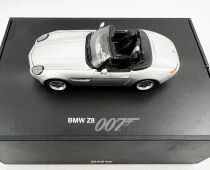 James Bond - BMW Exclusive (The World Is Not Enough) - BMW Z8 Scale 1:43 (Mint in Box )
