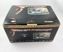 James Bond - Corgi CC99105 - The world is not enough - BMW Z8 with Diorama