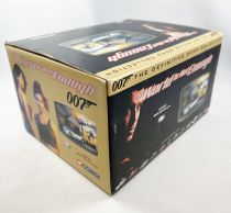 James Bond - Corgi CC99105 - The world is not enough - BMW Z8 with Diorama