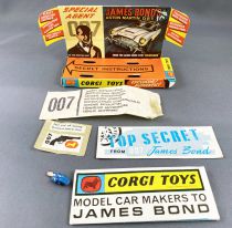 James Bond - Corgi Vintage - Aston Martin DB5 (Ref.261) golden version