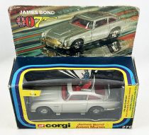 James Bond - Corgi Vintage - Goldfinger - Aston Martin DB5 (Ref.271) 1:36 scale